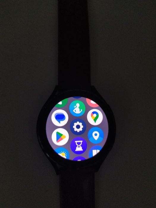 Смарт годинник Samsung Galaxy Watch 4