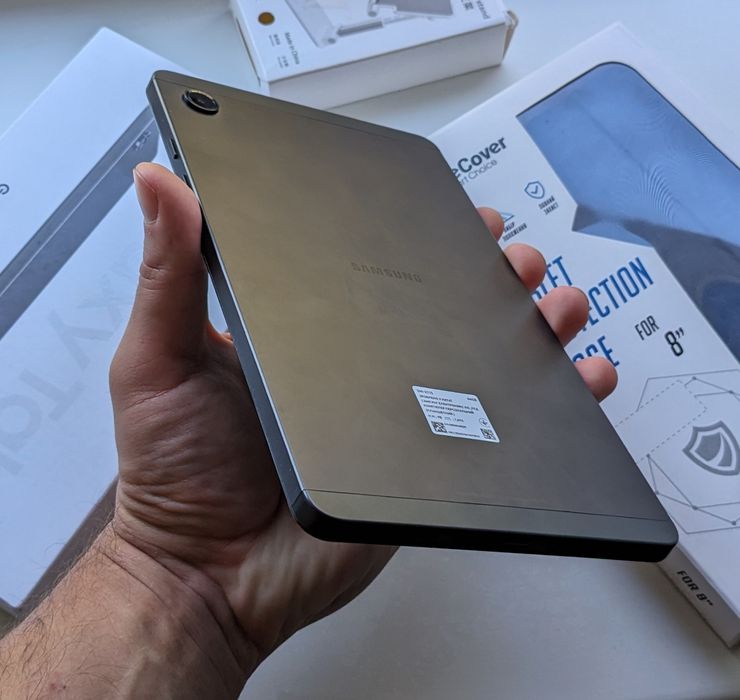 Samsung Galaxy Tab A9 (LTE)+багатий комплект