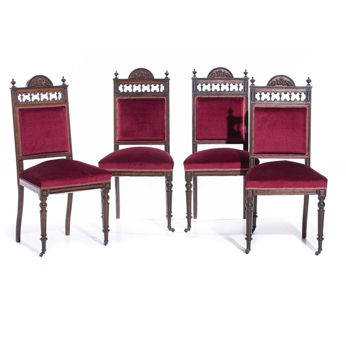 Conjunto Quatro Cadeiras Românticas