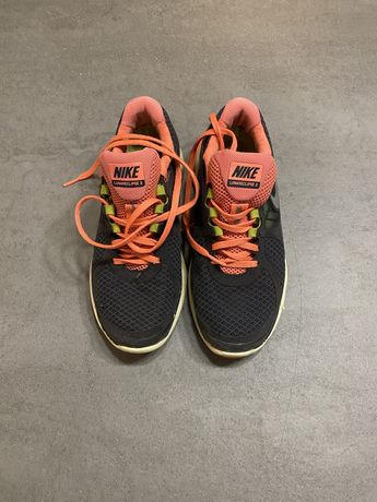 Кроссовки Nike Air Max, размер 37,5