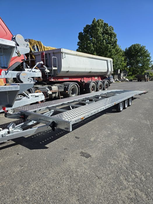 Лавета, лафет, лафета для перевезення легкових автомобілів.