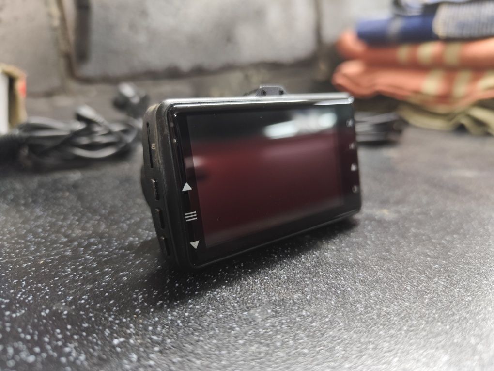 Відеореєстратор ThiEYE з камерою заднього Carbox 5R Dash Cam Real 1080