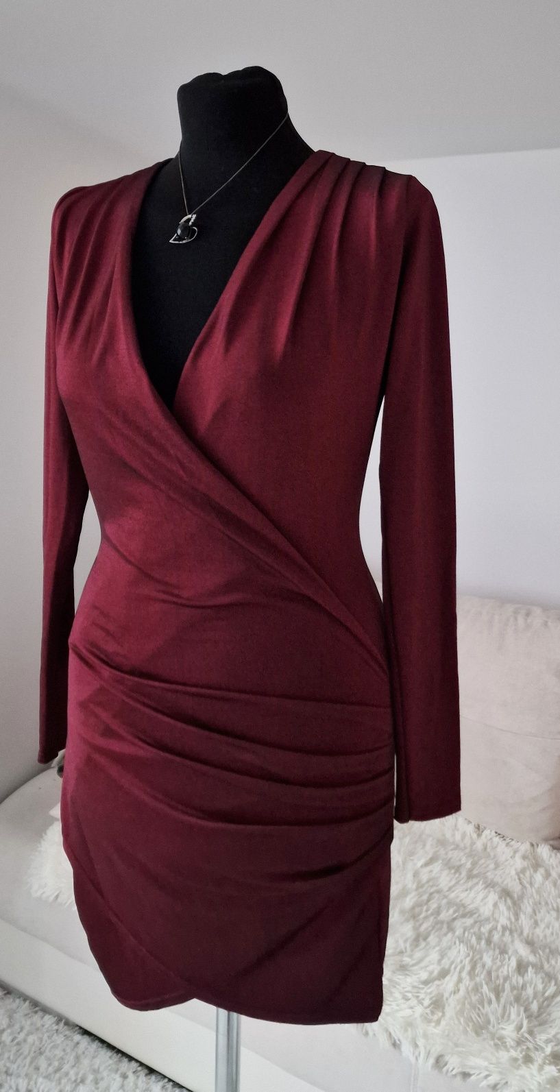 Sukienka bordo"Boohoo".