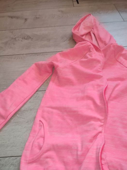 Bluza sportowa z kapturem