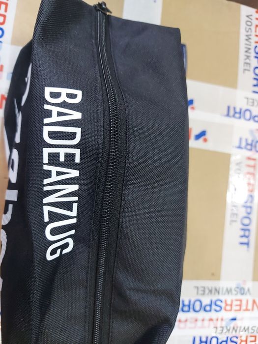 Reebok - Косметичка FQ5504