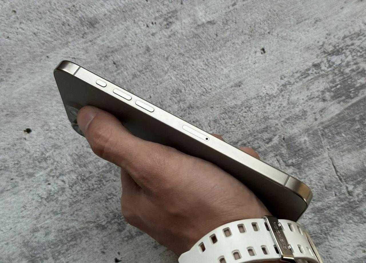 iPhone 15 Pro Max, 256 ГБ
