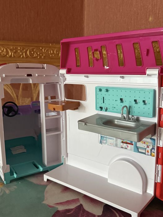 Швидка машина  Барбі оригінал