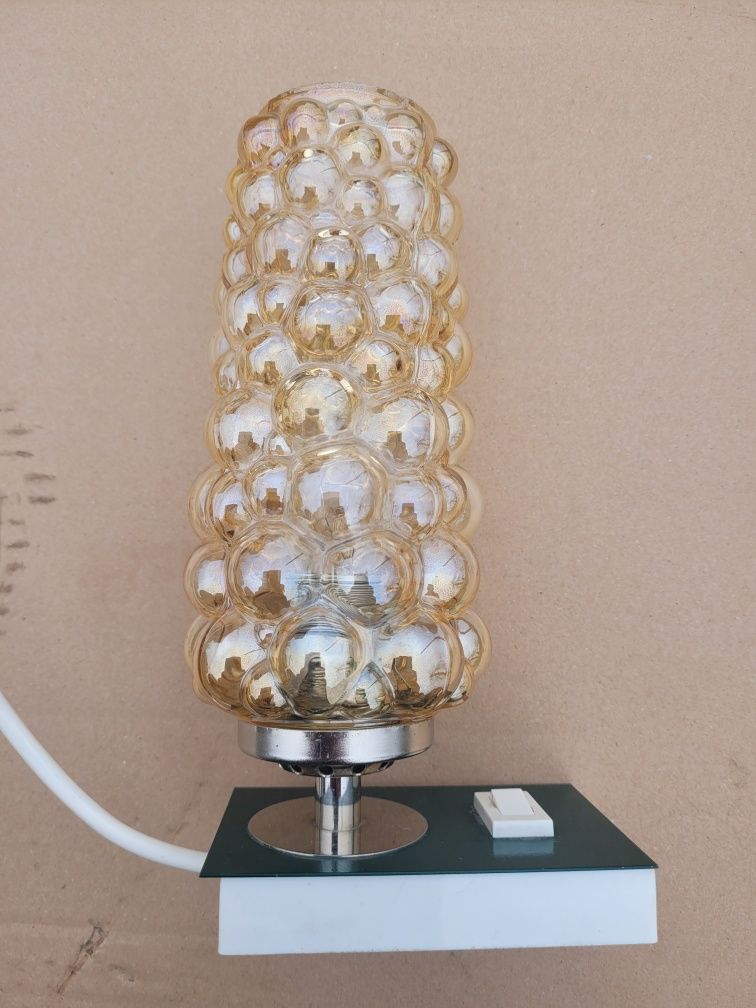 Lampka nocna stołowa z kloszem bąbelkowym