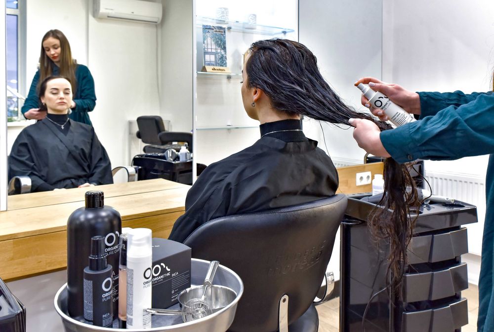 робоче місце для перукаря