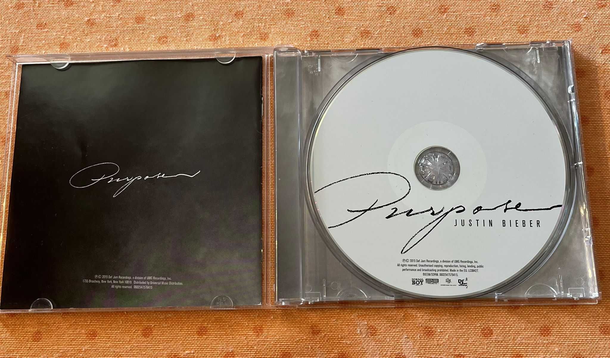 Álbum Justin Bieber "Purpose" + estojo autografado