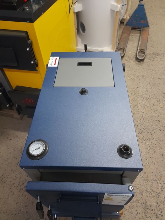 Kocioł  Zasypowy ZN Dworek 12 kw