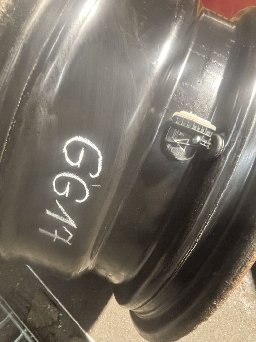 GG17 Komplet felg stalowych 16” 5x105 Opel TPMS