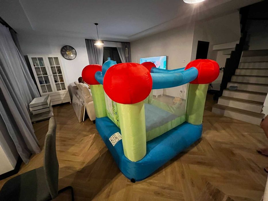 Zamek dmuchany dla dzieci