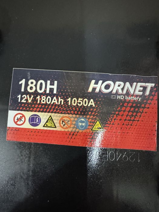 Продам акумолятор HORNET  180 Ah 1050 A 12v (EN)