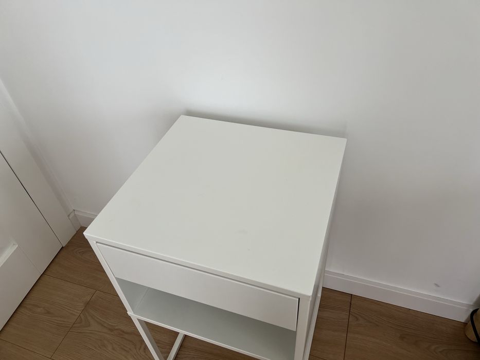 Stolik nocny Vikhammer