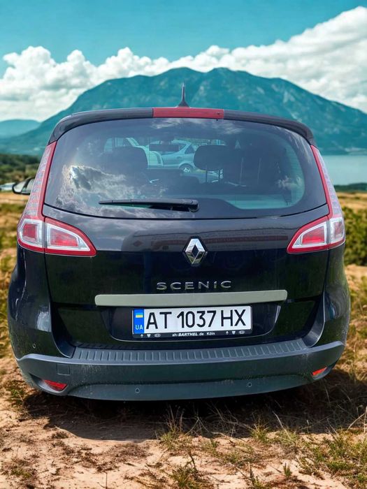 Оренда авто  Renault Scénic 1.4 TCe  – бензин, універсал