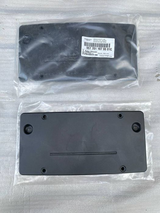 Porsche 911 997 2005-2008 подіум переднього номера 99770110700