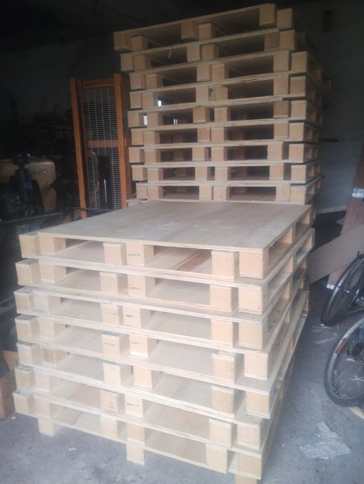 Paleta że sklejki 113x113