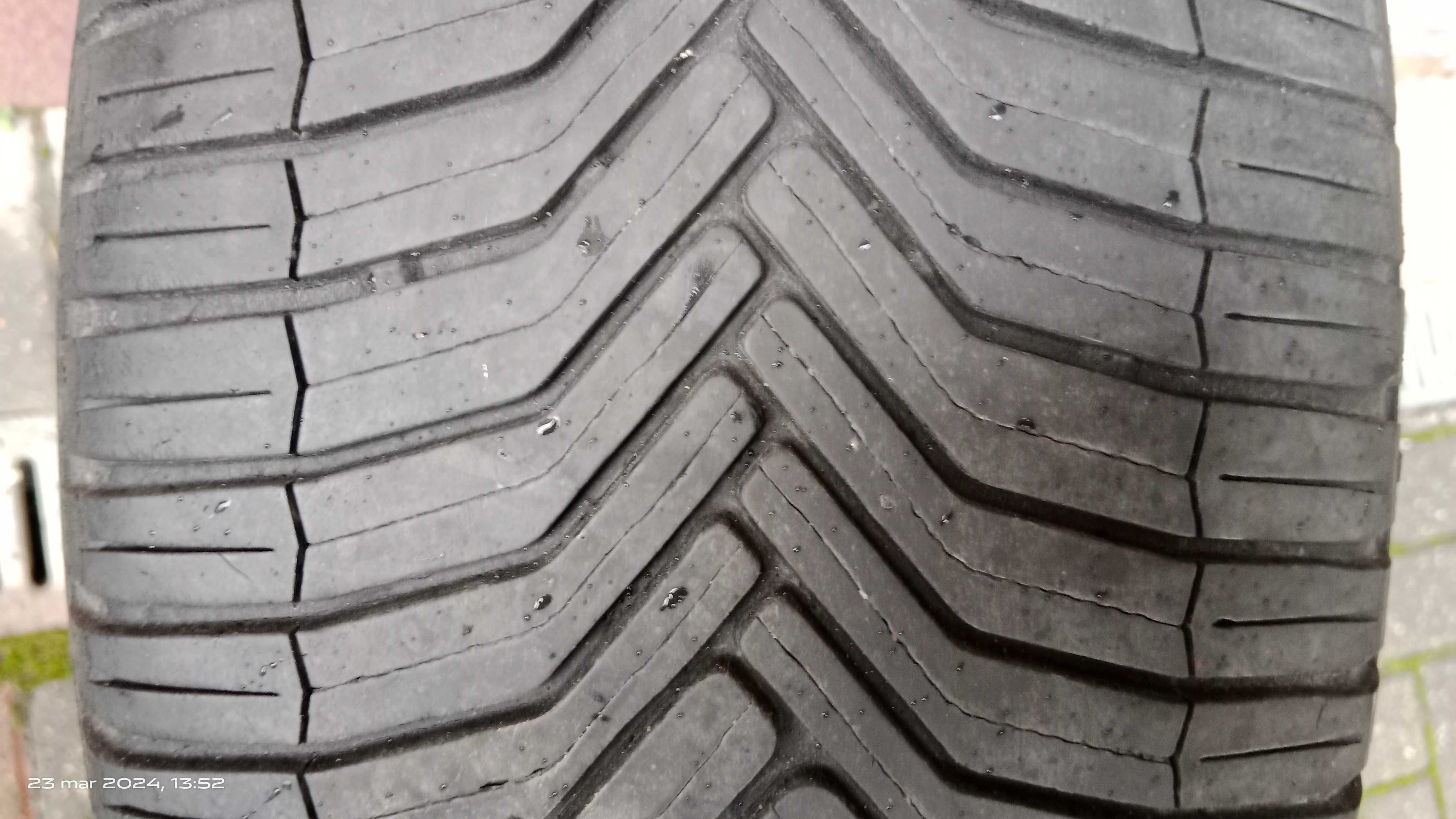 2 opony całoroczne Michelin Crossclimate 235/55/R17