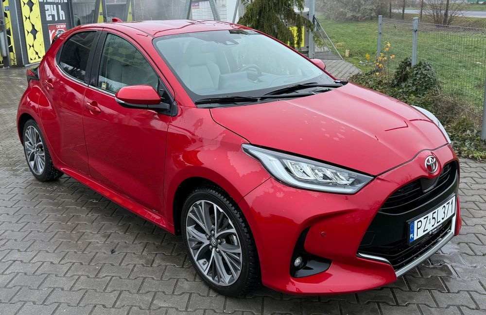 Toyota Yaris Executive+SMART, Idelny stan, Pierwszy właściciel, Gwarancja, 14 000 k