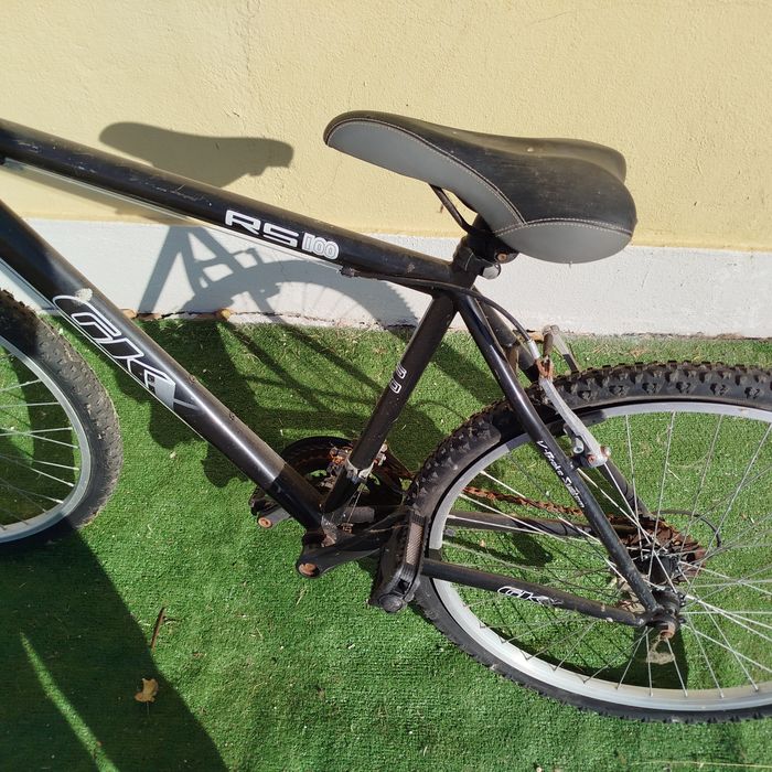 Bicicleta GKX em bom estado
