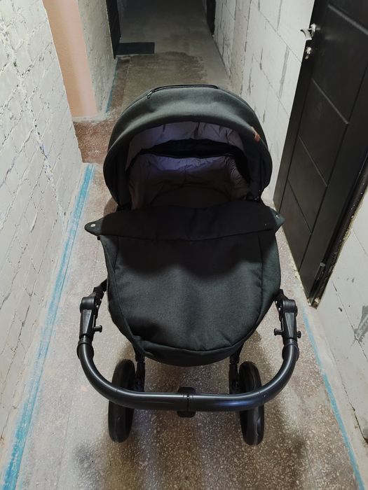 Angelina Respect дитячий візок 2в1