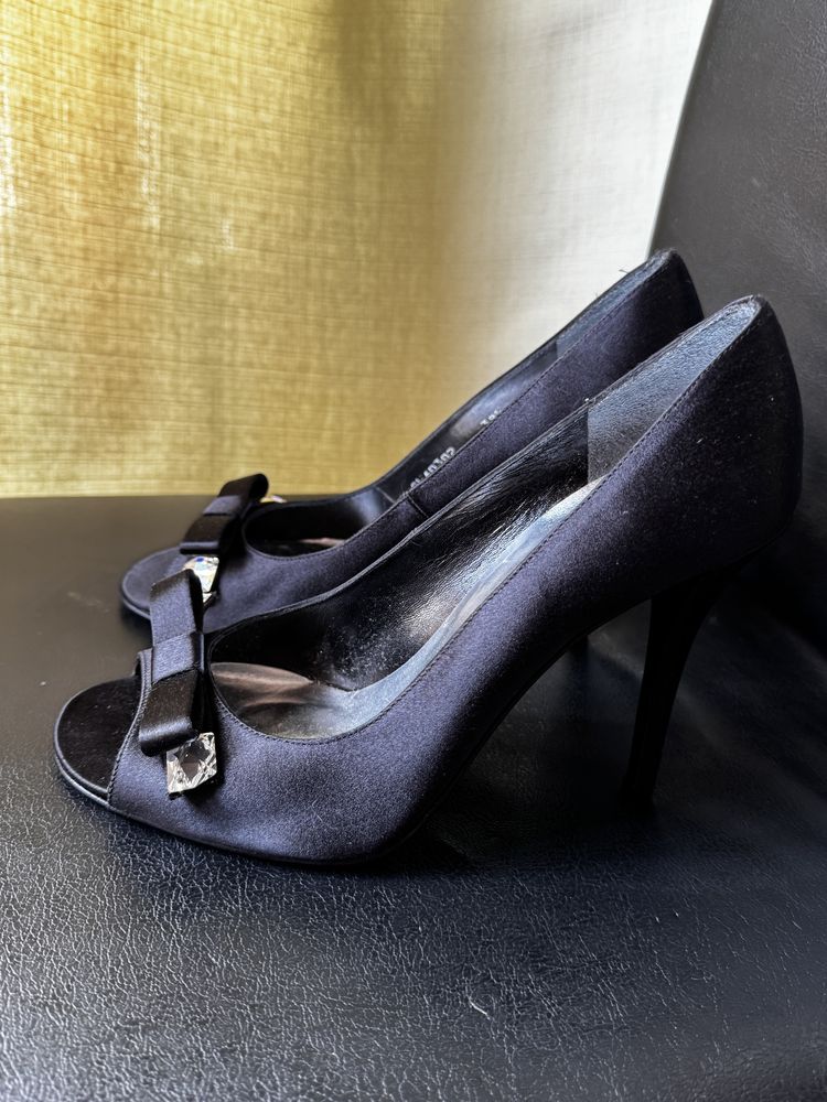 Saltos Altos Stuart Weitzman