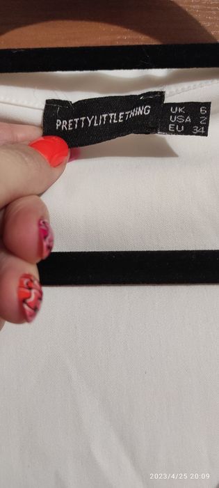 Klasa i wdzięk Pretty little thing jak Nowa