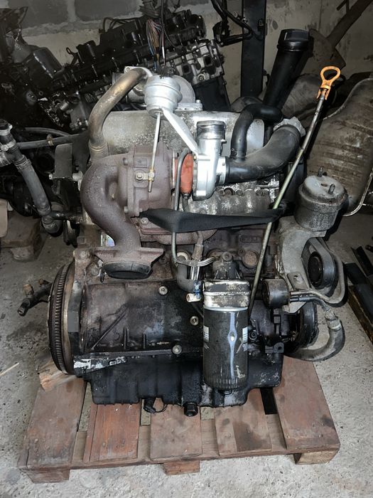 Двигун двигатель мотор Volkswagen T4 2.5 75 kw acv