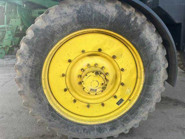 Обприскувач John Deere 4930