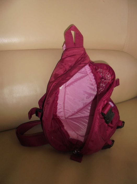 Mochila para menina muito pratica