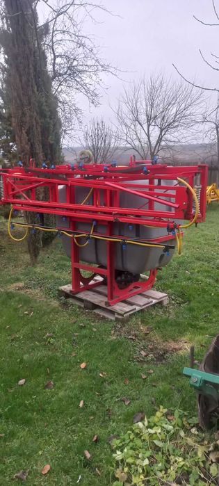 Оприскувач 1000 л