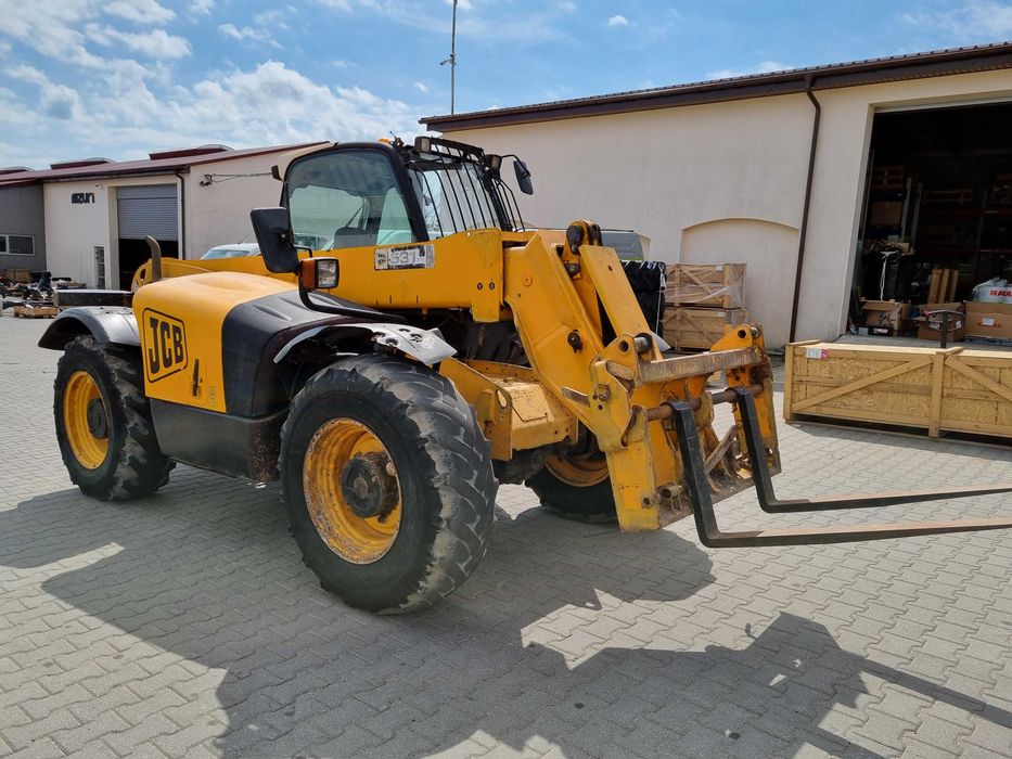 Ładowarka teleskopowa JCB 531-70 rok 2009 stan bdb