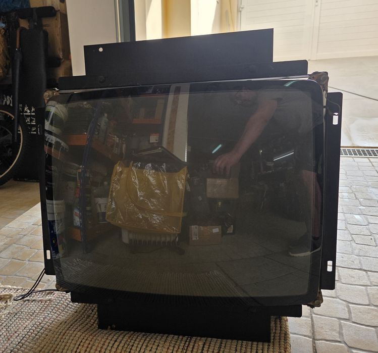 Monitor CRT Hantarex MTC 9110 – Original Arcade / Retro Gaming