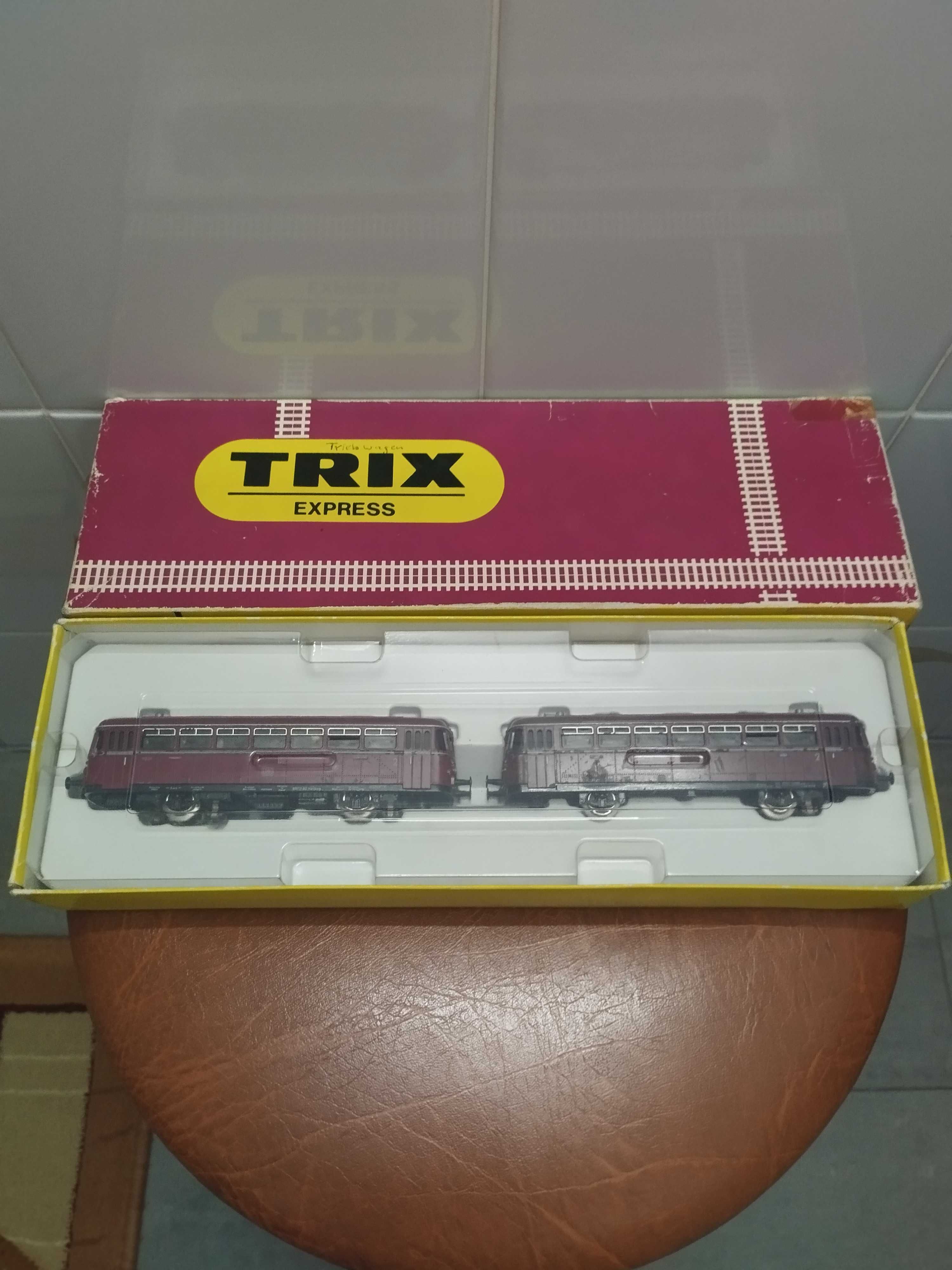 Autobus szynowy Trix Express DB 2290 H0