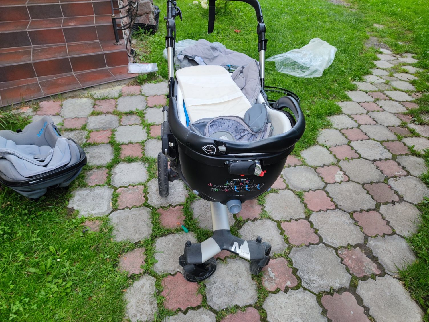 Concord neo sleeper 2.0 + автокрісло