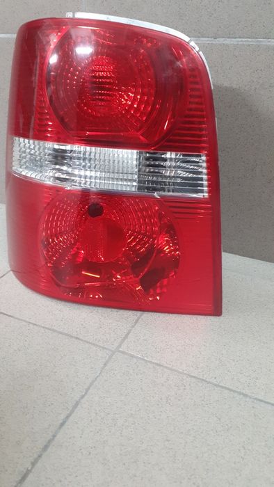 Задній стоп фольцваген туаран