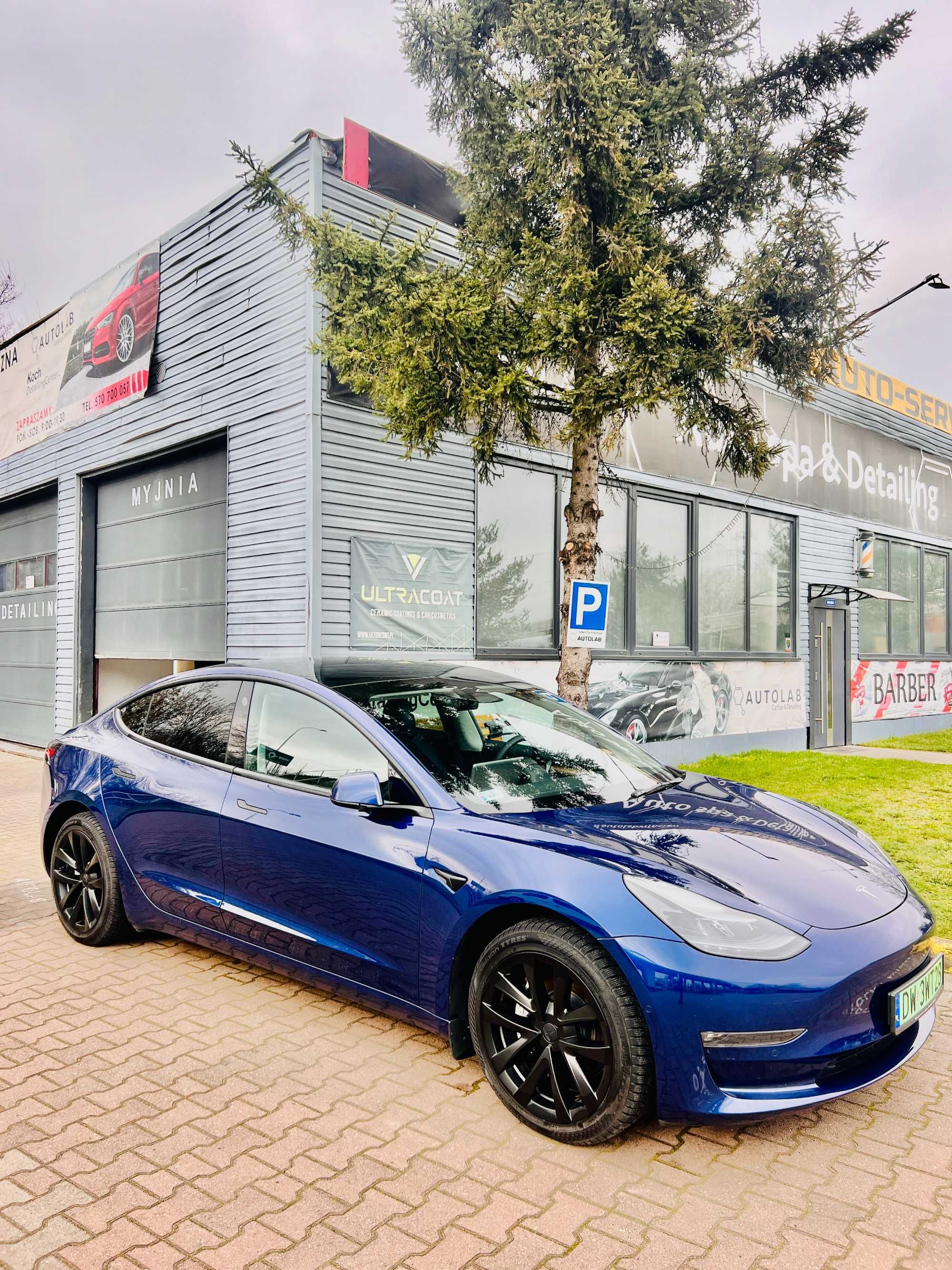 Wynajem Tesla 3 Long Range 3,8s/100km, 370 koni. Od 250 zł/dzień