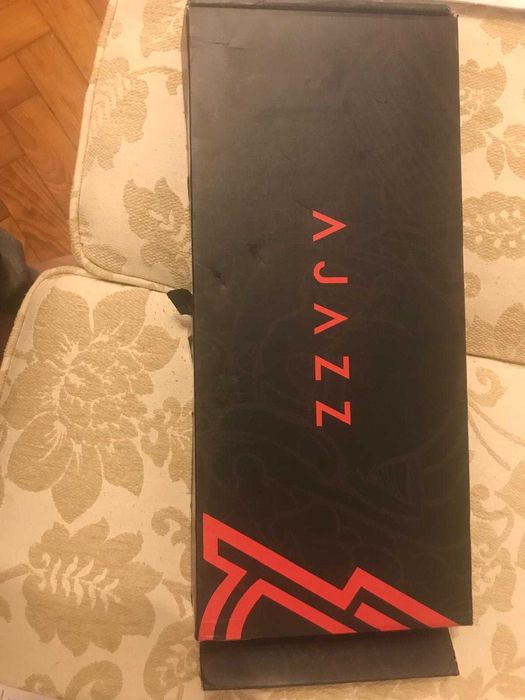 Teclados mecânicos AJAZZ AK980
