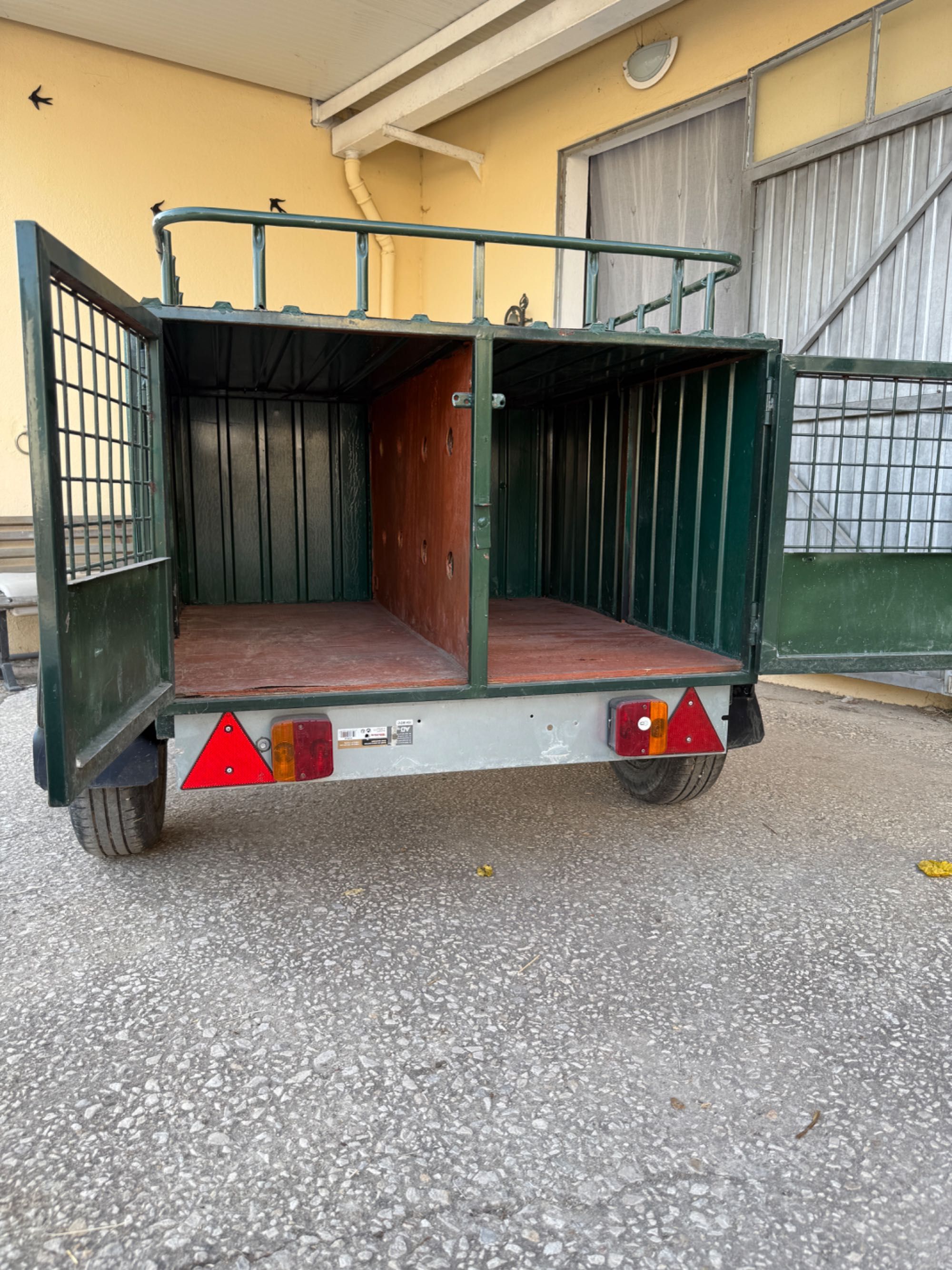 Reboque transporte cães