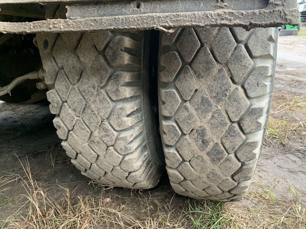 Opony 1000/20 KAMA kostka koła 10.00-20 Kamaz przyczepa koparka 1000R2