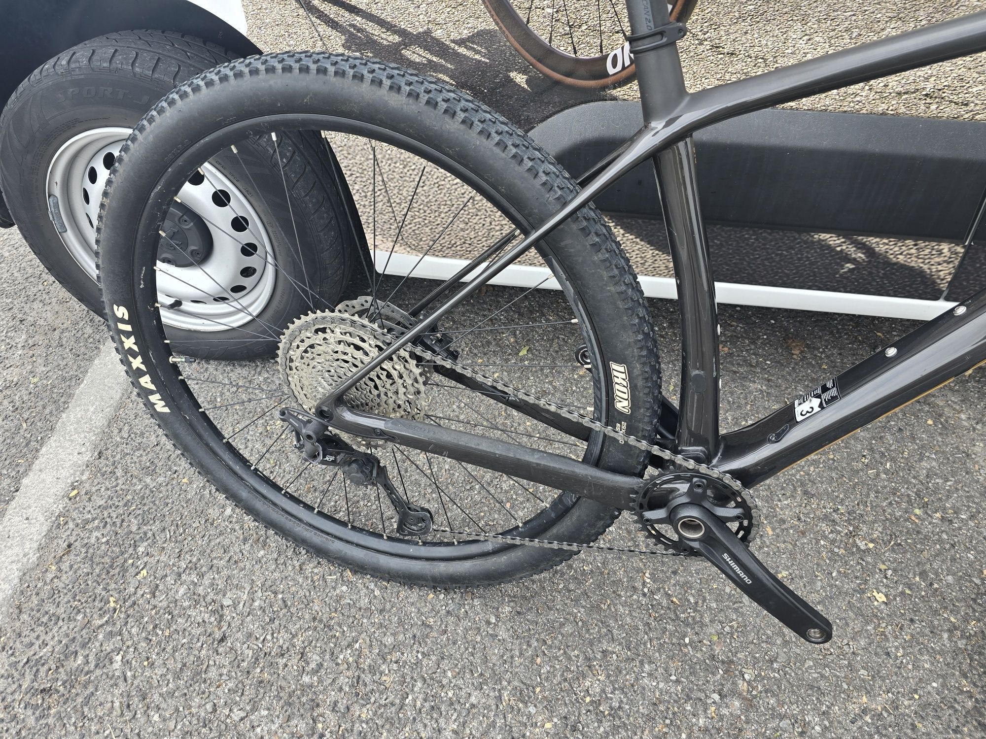 Scott scale L carbono 12x1v como nova