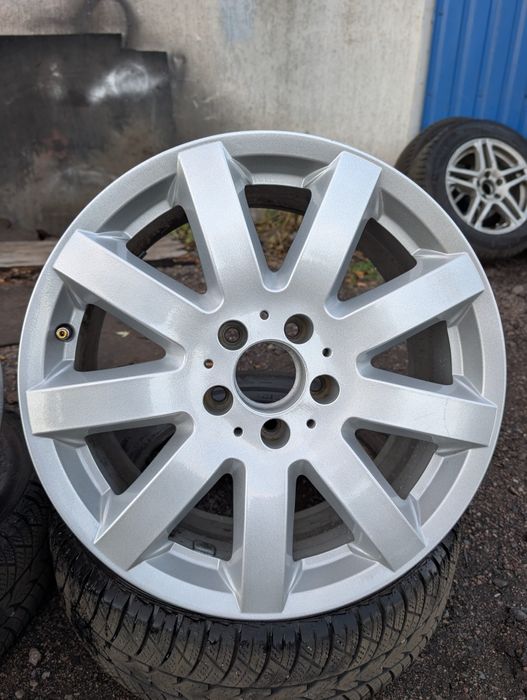 Диски оригінальні Mercedes R17