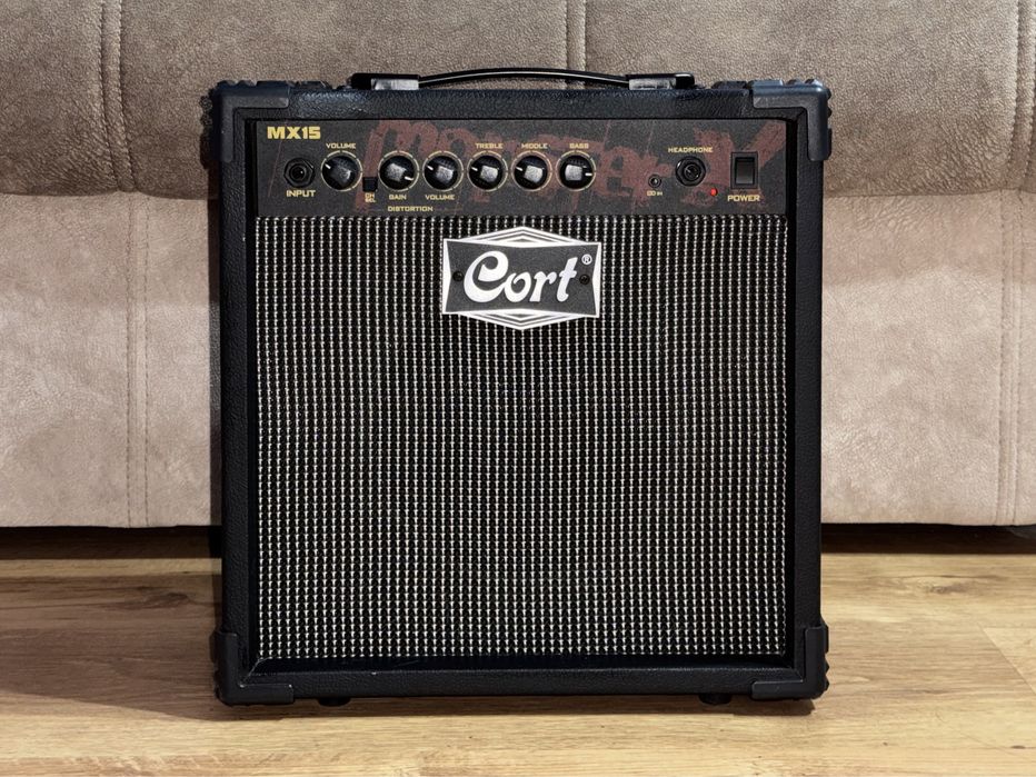 Комбопідсилювач Cort MX15R