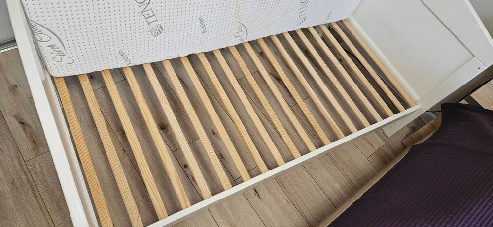 Łóżeczko dziecięce i niemowlęce Hampton Cot Bed 140×70 Woodies