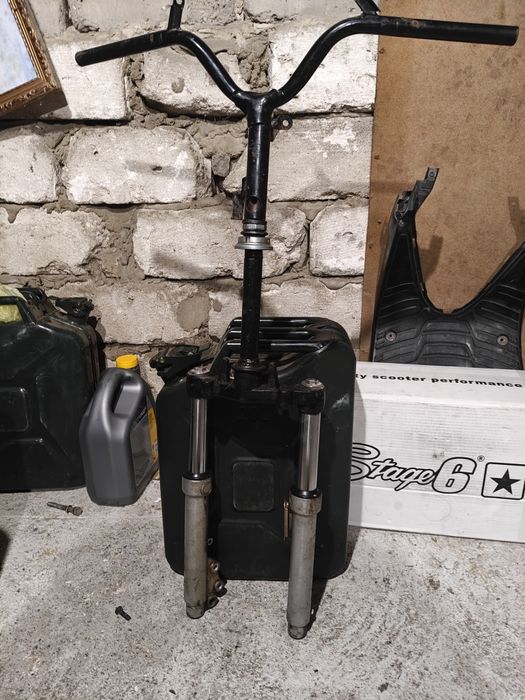 Продам перья, траверсу, руль