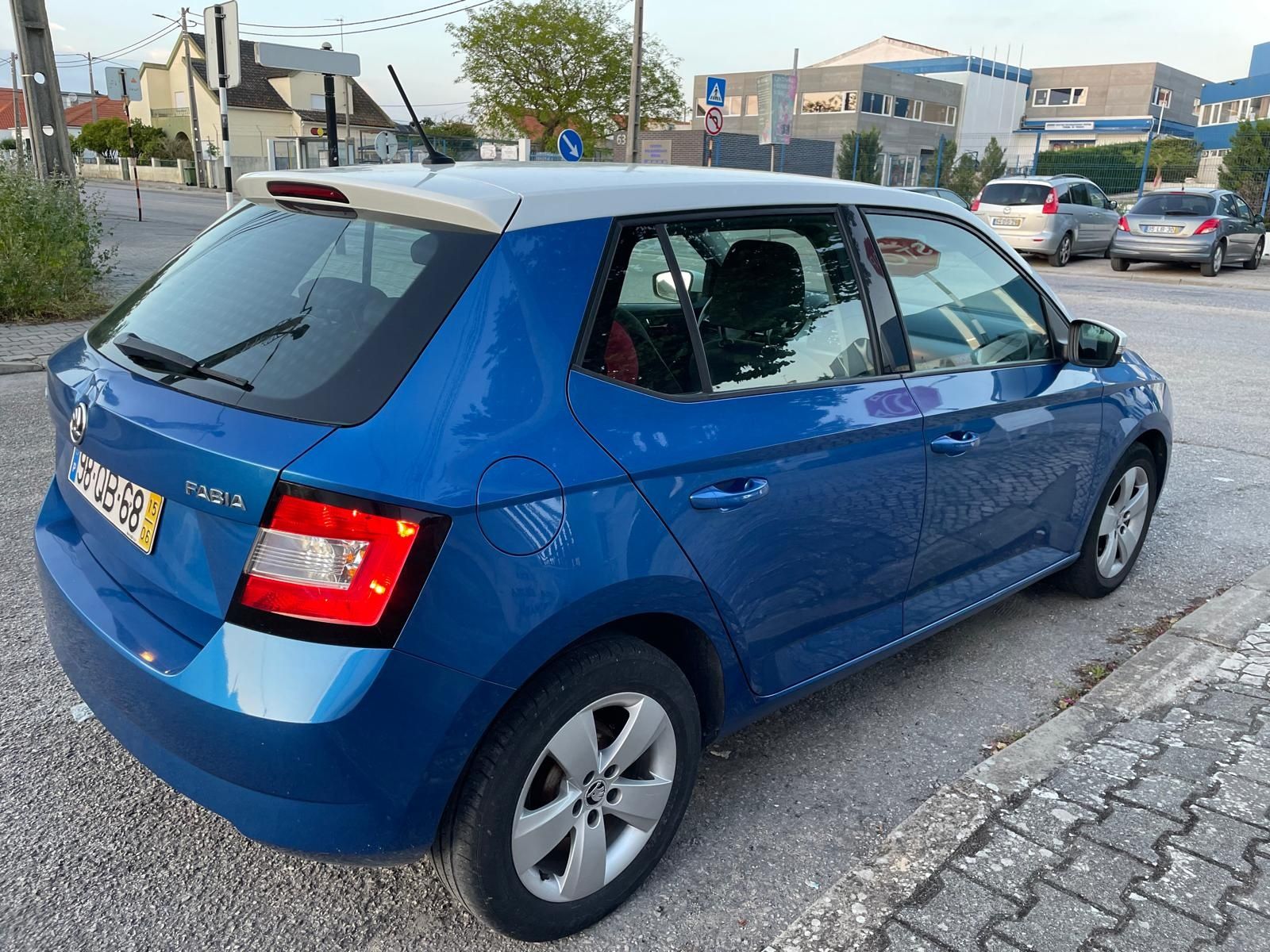 Skoda Fabia 1.0 gasolina
