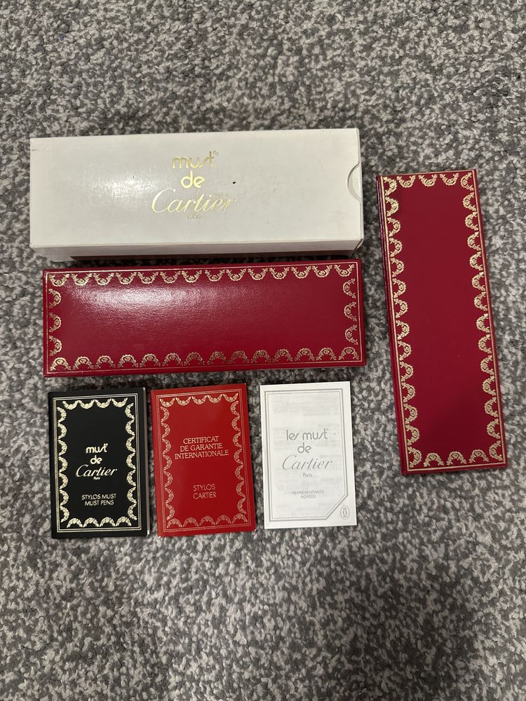 Dlugopis must de cartier