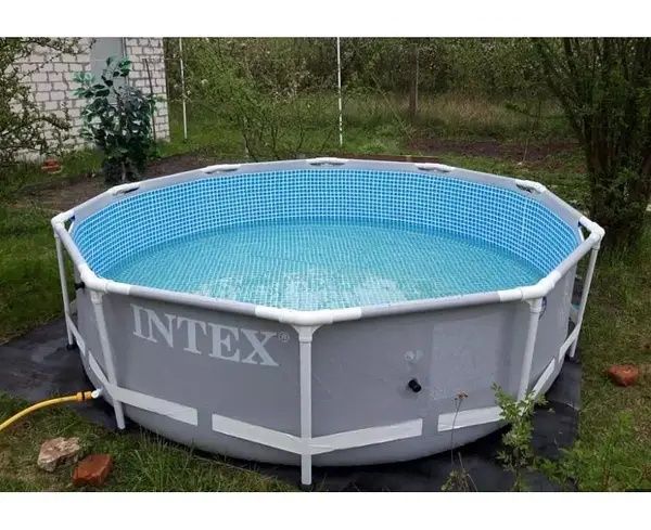 Intex 26702 (Діаметр 305 x Висота 76см) Каркасний басейн з насосом