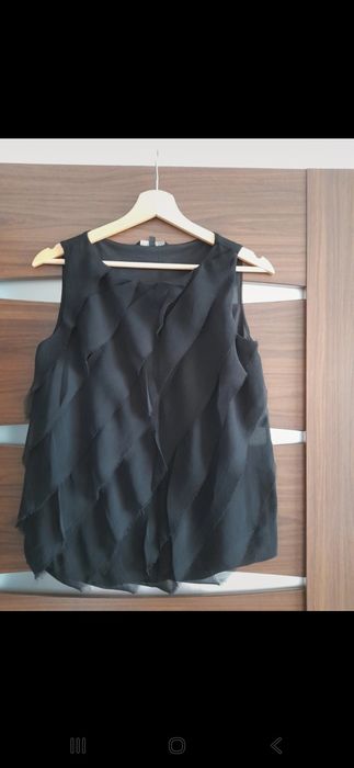 Elegancki top Top Secret r. 34